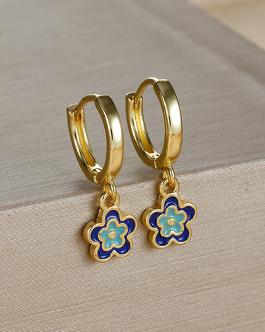 Blossom Flower Delicate Hoop Earrings Blossom Flower Delicate Hoop Earrings