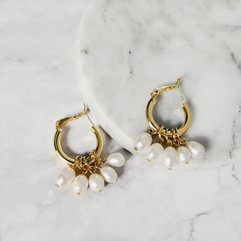 Cass Freshwater Pearl Earrings Gold Cass Freshwater Pearl Earrings Gold