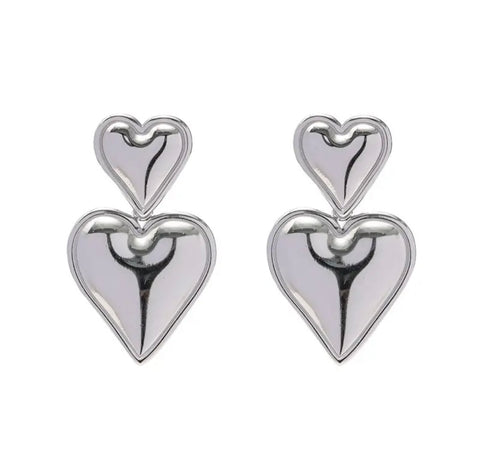 Amor Double Heart Shaped Dangle Earrings in Silver Amor Double Heart Shaped Dangle Earrings in Silver