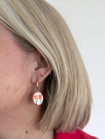 Victoria Cameo Red Tulip Dangle Earring Victoria Cameo Red Tulip Dangle Earring
