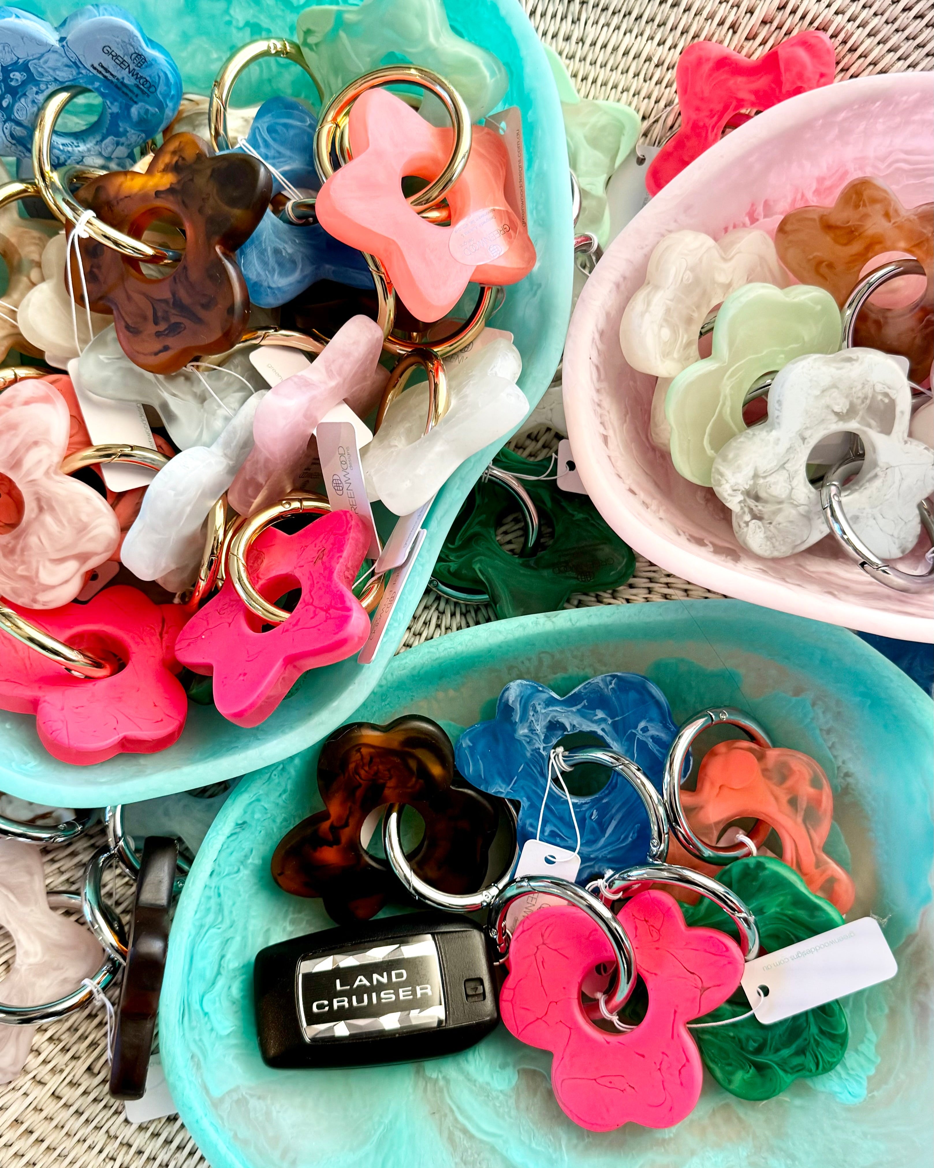 Flower Keyring, Pretty Keyring, Feminine Keyring, Chunky Keyring, Resin Keyring Flower Keyring, Pretty Keyring, Feminine Keyring, Chunky Keyring, Resin Keyring