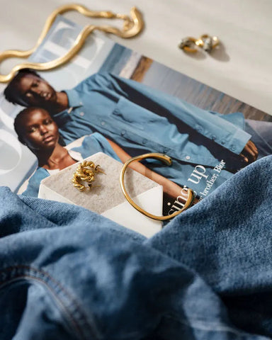 18k gold-plated stainless steel, Tarnish-free, Waterproof, Suitable for sensitive skin, gold bangle, retro bangle, vintage charm, classic bangle, beautiful bangle, timeless bangle,  slim organic bangle 18k gold-plated stainless steel, Tarnish-free, Waterproof, Suitable for sensitive skin, gold bangle, retro bangle, vintage charm, classic bangle, beautiful bangle, timeless bangle,  slim organic bangle