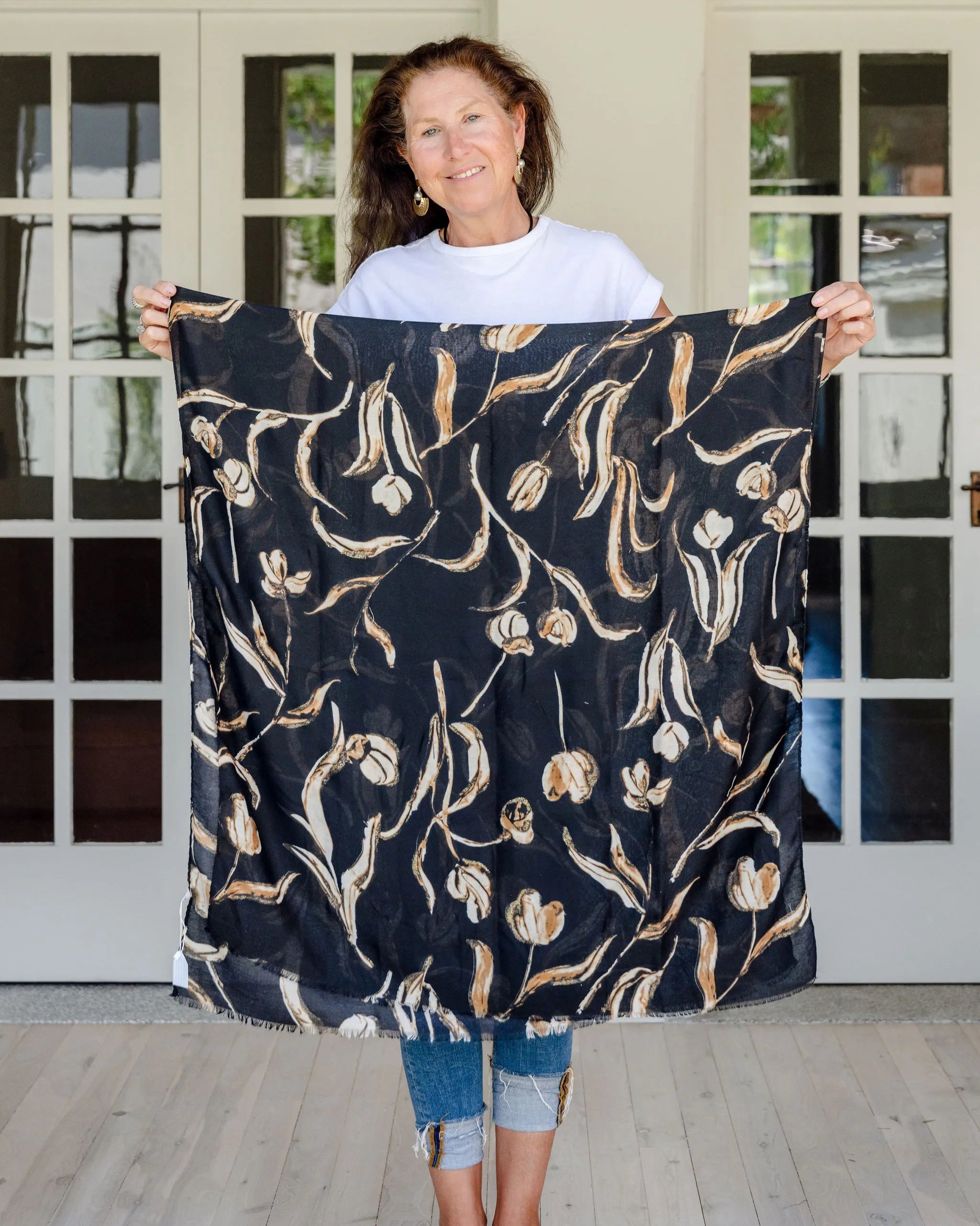 tulip pattern scarf, autumn scarf, winter scarf, floral scarf, black scarf, feminine scarf tulip pattern scarf, autumn scarf, winter scarf, floral scarf, black scarf, feminine scarf