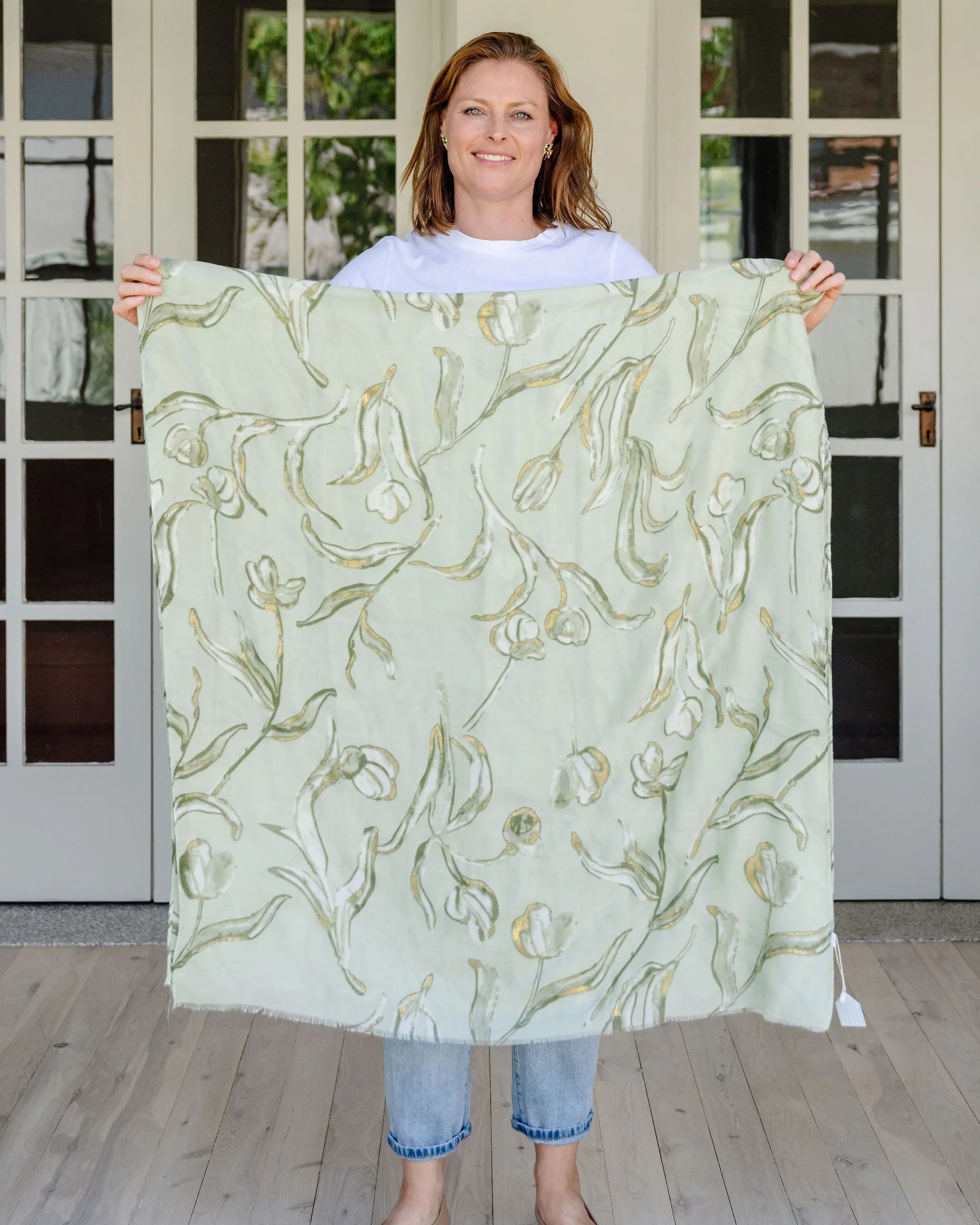 tulip pattern scarf, autumn scarf, winter scarf, floral scarf, green scarf, feminine scarf tulip pattern scarf, autumn scarf, winter scarf, floral scarf, green scarf, feminine scarf