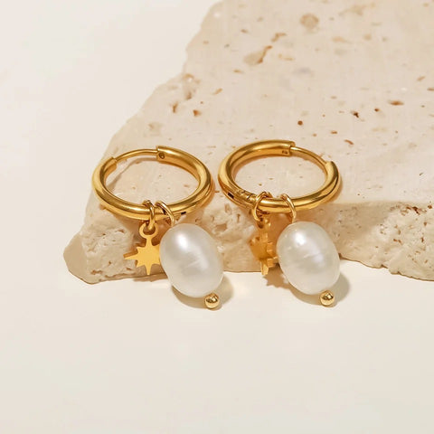 Livy Freshwater Pearl Earring Gold Livy Freshwater Pearl Earring Gold