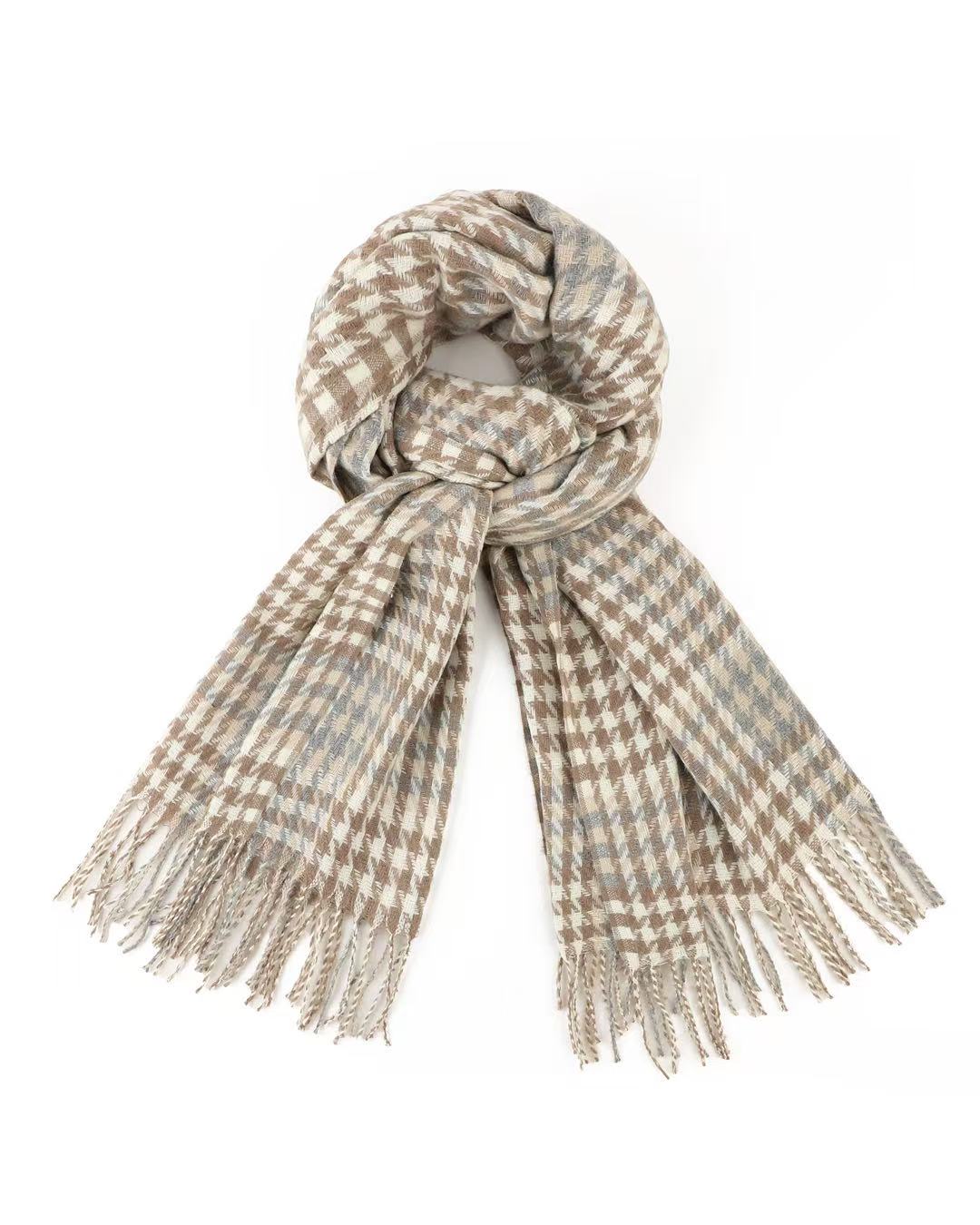 Houndstooth in Beige/Grey Scarf – Classic Check Winter Scarf