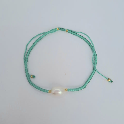 Fine Pearl Bracelets