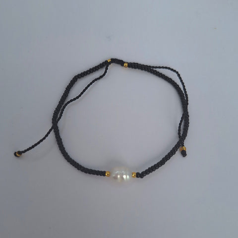 Fine Pearl Bracelets