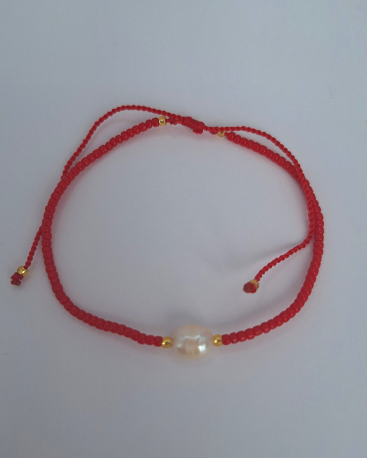 pearl bracelet, expandable bracelet, stackable bracelet, delicate bracelet, glass bead bracelet, colourful bracelet, fun bracelet
