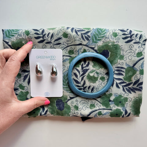 $70 Caroline Scarf and Jewellery Gift Pack