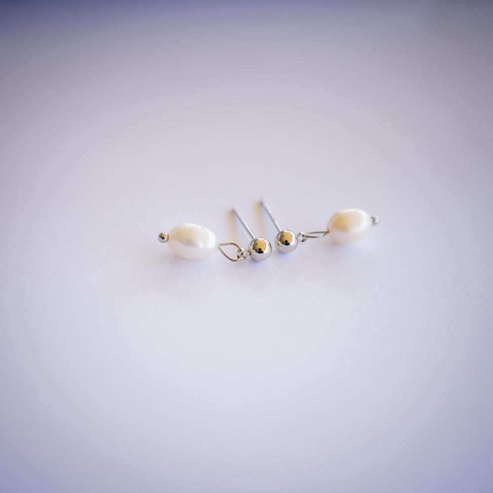 Freshwater Pearl Earrings 013