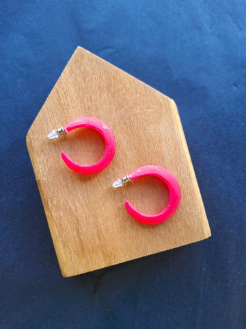 Point Resin Hoops