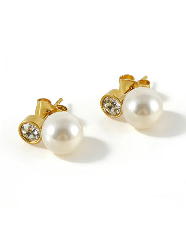 Matilda Delicate Pearl Stud Earring in Gold
