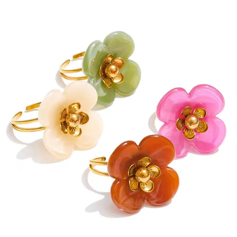 Willa Green Flower Adjustable Ring