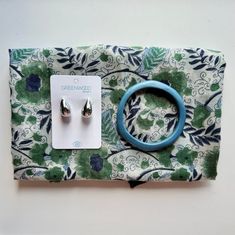 $70 Caroline Scarf and Jewellery Gift Pack