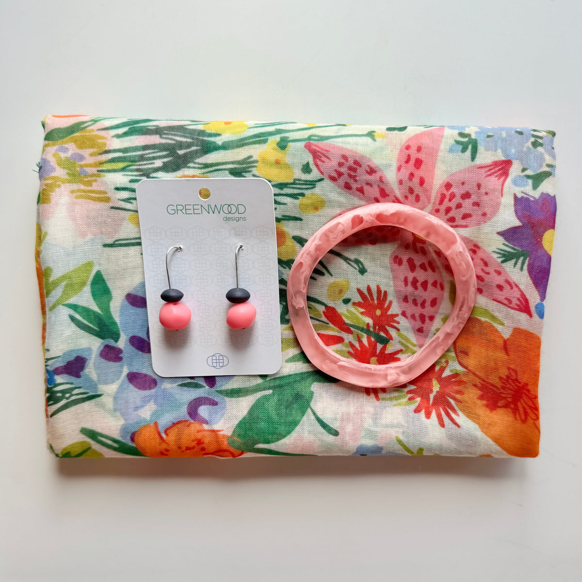 $50 April Scarf and Jewellery Gift Pack