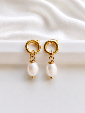 Dotty Freshwater Pearl Circle Stud Gold Earrings