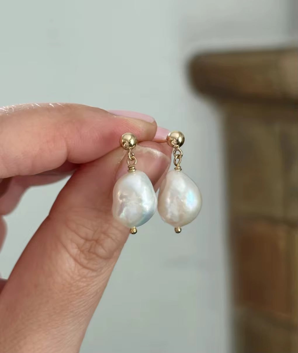 Claire Freshwater Pearl Drop Stud Earrings Gold