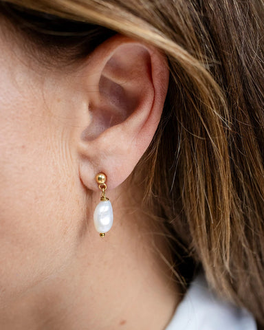 Claire Freshwater Pearl Drop Stud Earrings Gold
