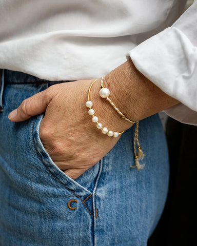 Freshwater Pearl Cord Bracelet