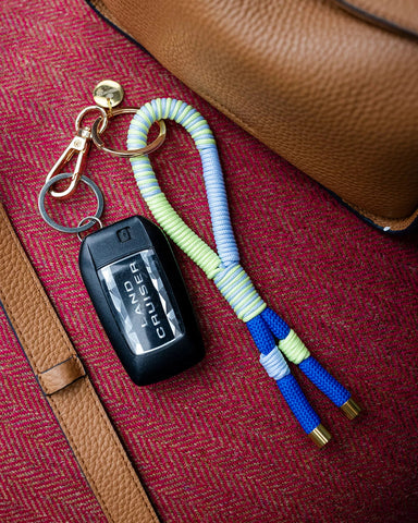 Loop-de-Loop keyring/keychains
