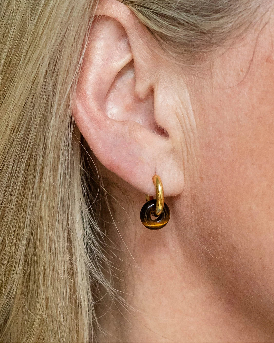 Remi Tigers Eye Stone Circle Hoop Earring - gold hoop earrings with a natural tiger's eye stone circle charm