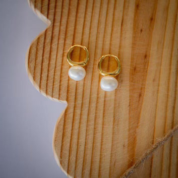 Freshwater Pearl Earrings 010