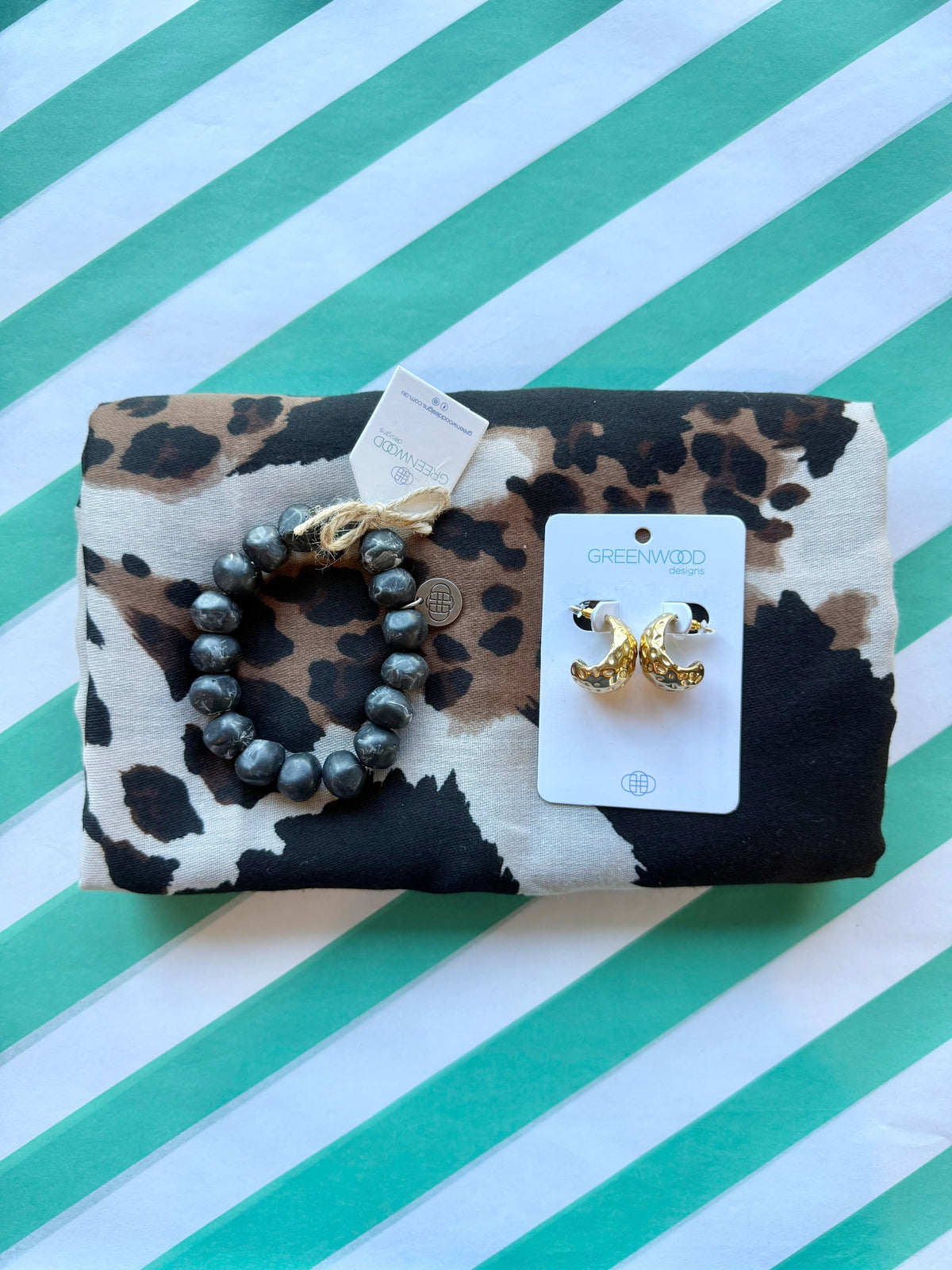 $70 Georgia Scarf & Jewelry Bundle