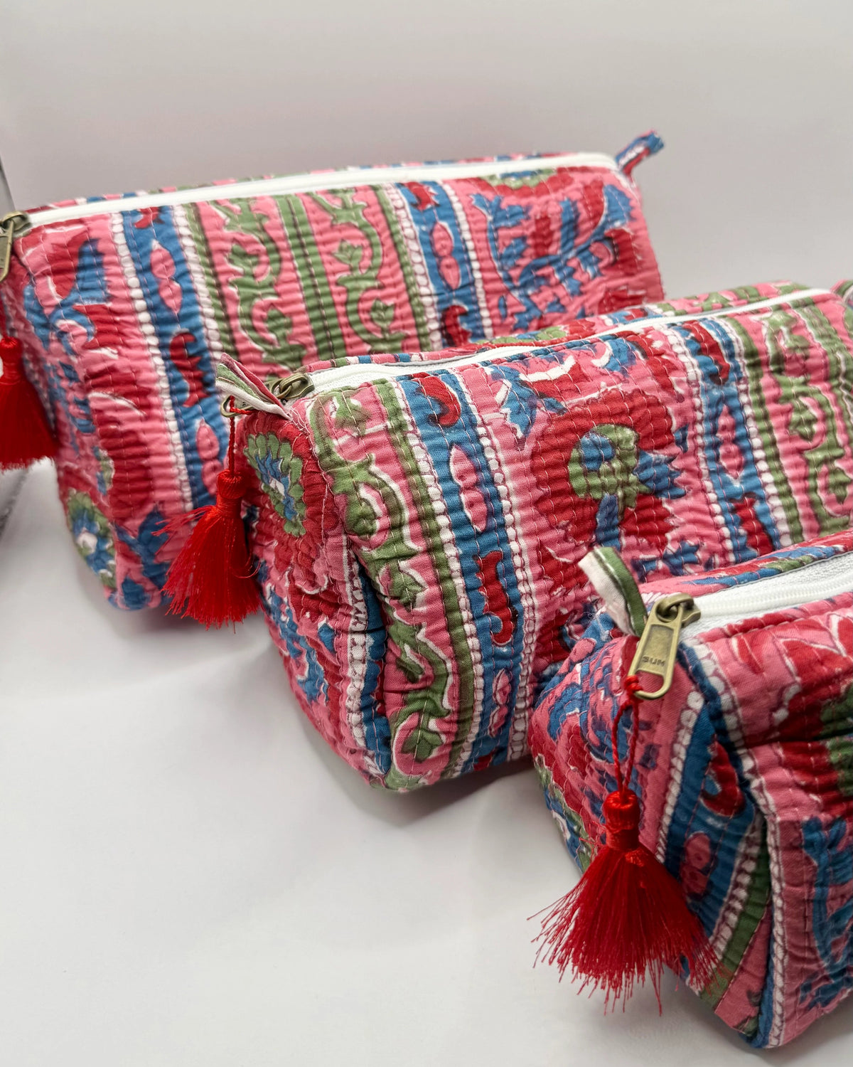 Red/Pink Toiletry Bags – Cotton Travel Organiser