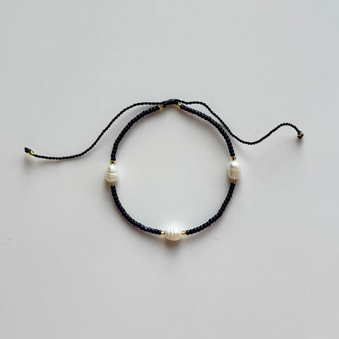 Fine Pearl Bracelets