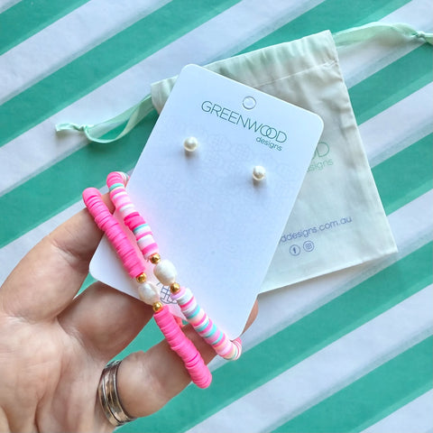 $25 Mini Pearl & Heishi Bundle in Hot Pink