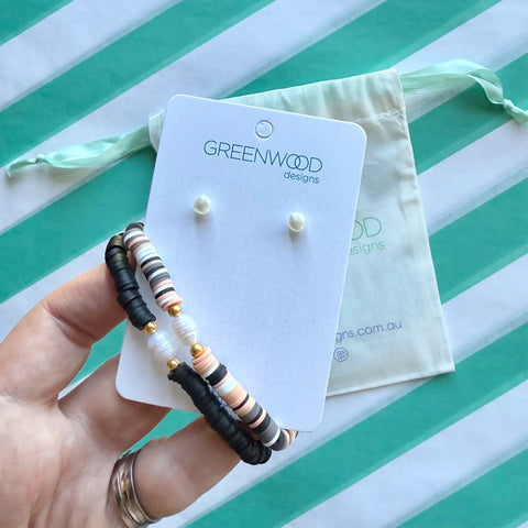 $25 Mini Pearl & Heishi Bundle in Black