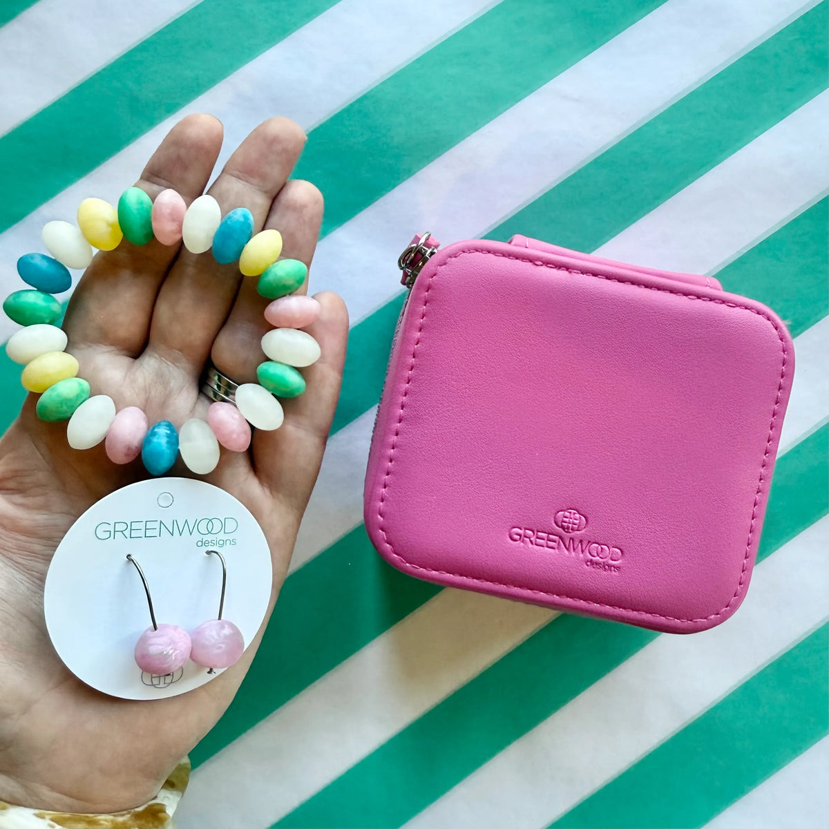 $50 Mentos Hot Pink Jewellery Case Bundle