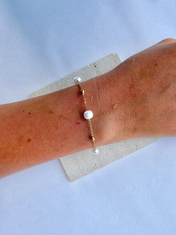 Amalfi Freshwater Pearl Gold Bracelet