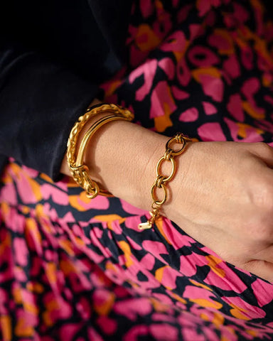 18k gold-plated stainless steel, Tarnish-free, Waterproof, Suitable for sensitive skin, gold bracelet, retro bracelet, vintage charm, classic bracelet, beautiful bracelet, timeless bracelet,  simple chain bracelet