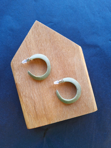 Point Resin Hoops