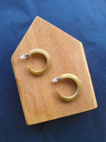 Point Resin Hoops