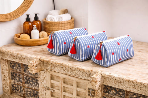 Heart Stripe Toiletry Bags – Cotton Travel Organiser